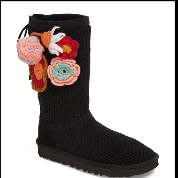 Ugg Classic Crochet Flower Power Boots - Picture 5 of 10